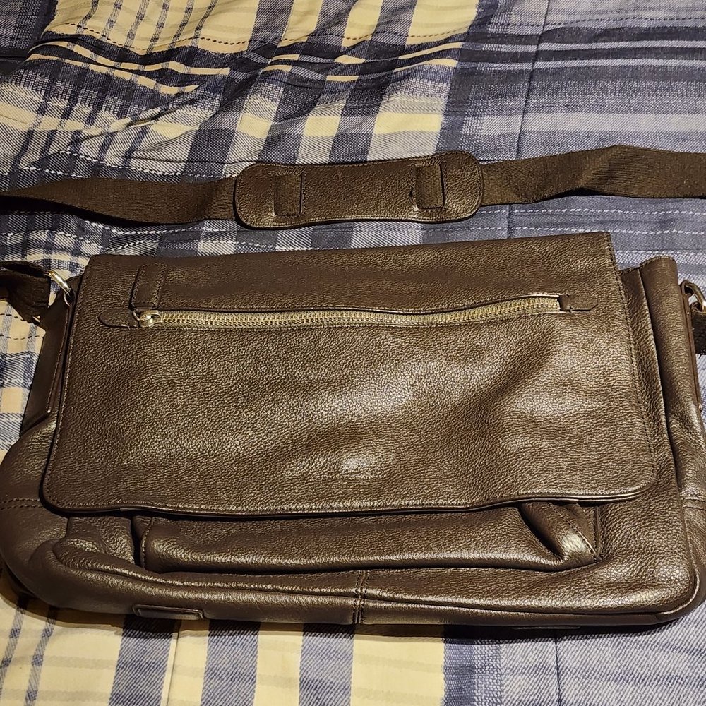 Banana Republic Messenger Bag 100% Pebbled Leather - Dark Brown